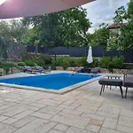Bellina Muraj Villa