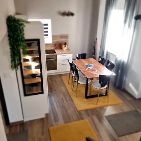 Bellina Muraj 别墅 Kornić