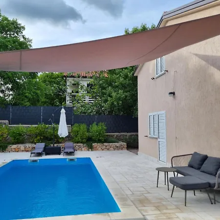 Bellina Muraj 别墅 *